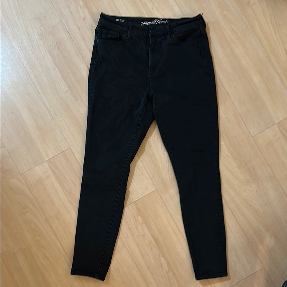 Universal Thread High Rise Black Cotton Twill Slim Fit